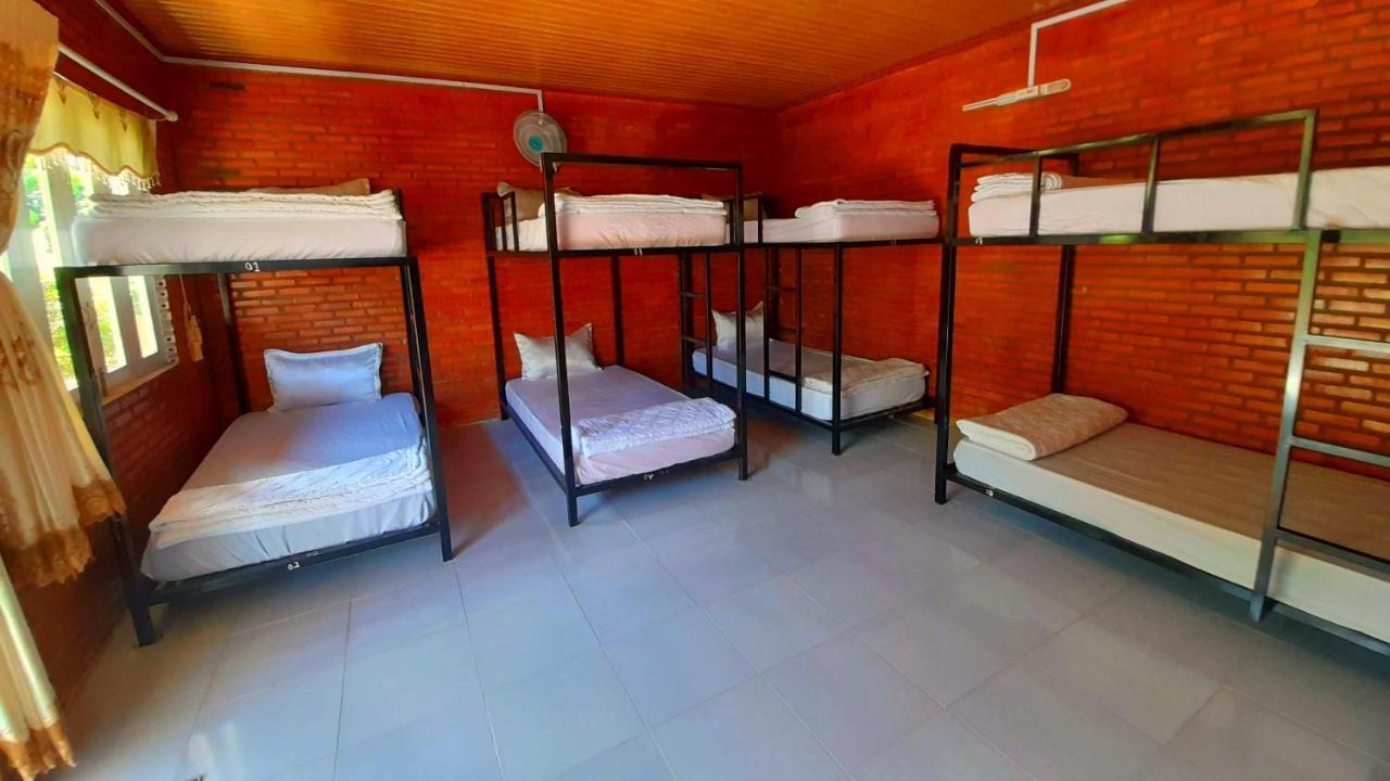 Cat Tien Backpackers Hostel Kültér fotó