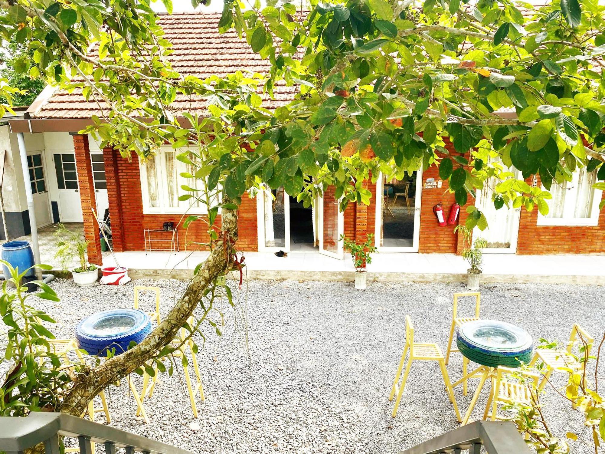 Cat Tien Backpackers Hostel Kültér fotó
